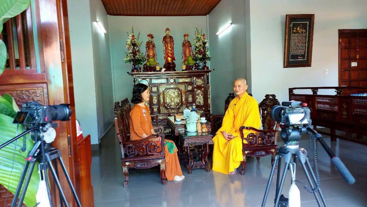 ĐĐ. Thích Nguyên Hiền – cố vấn chương trình Vườn Sala chia sẻ “Bài học từ Nụ Cười”