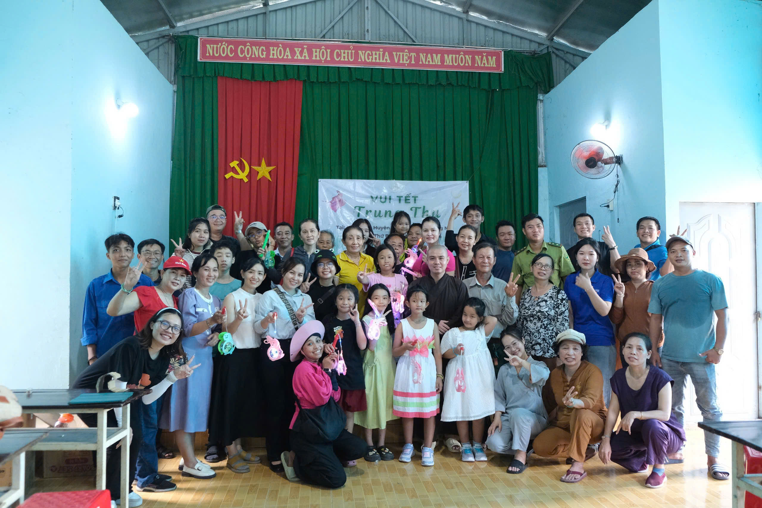 Chương trình "VUI TẾT TRUNG THU" tại Xã Mã Đà, Huyện Vĩnh Cửu, Tỉnh Đồng Nai.